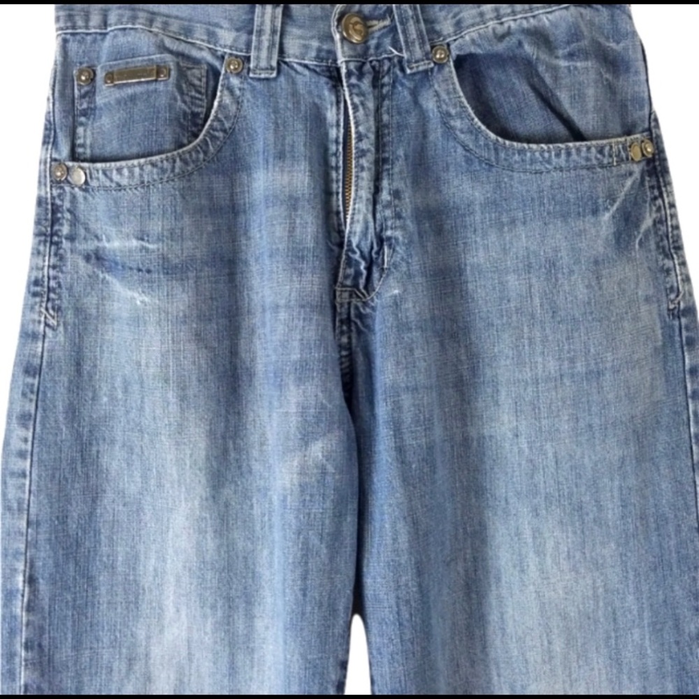 Mid rise baggy jeans